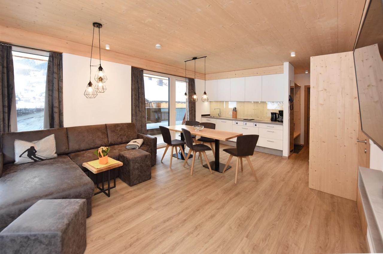 CIllas Appartements Kappl  Bagian luar foto