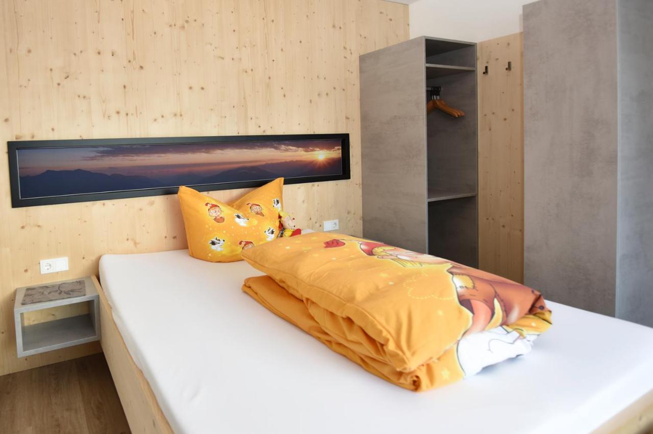 CIllas Appartements Kappl  Bagian luar foto