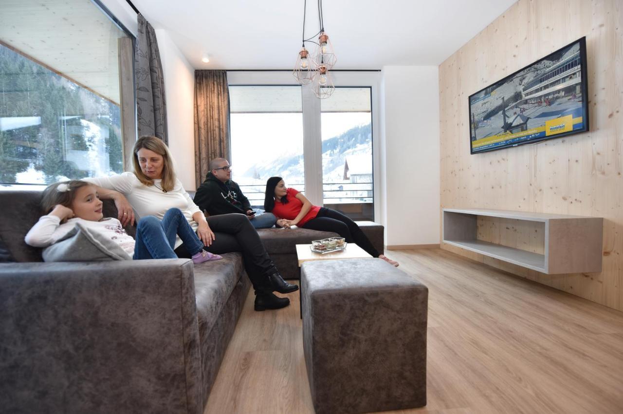 CIllas Appartements Kappl  Bagian luar foto